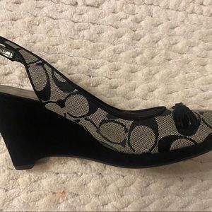 🖤NWT Black & Gray Suede Wedge Coach Shoes Size 8🖤